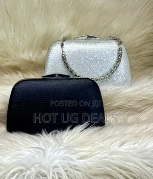 Ladies a Designer Clutch Bags - Multicolor