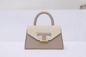 Lux Ladies Handbag. Cream