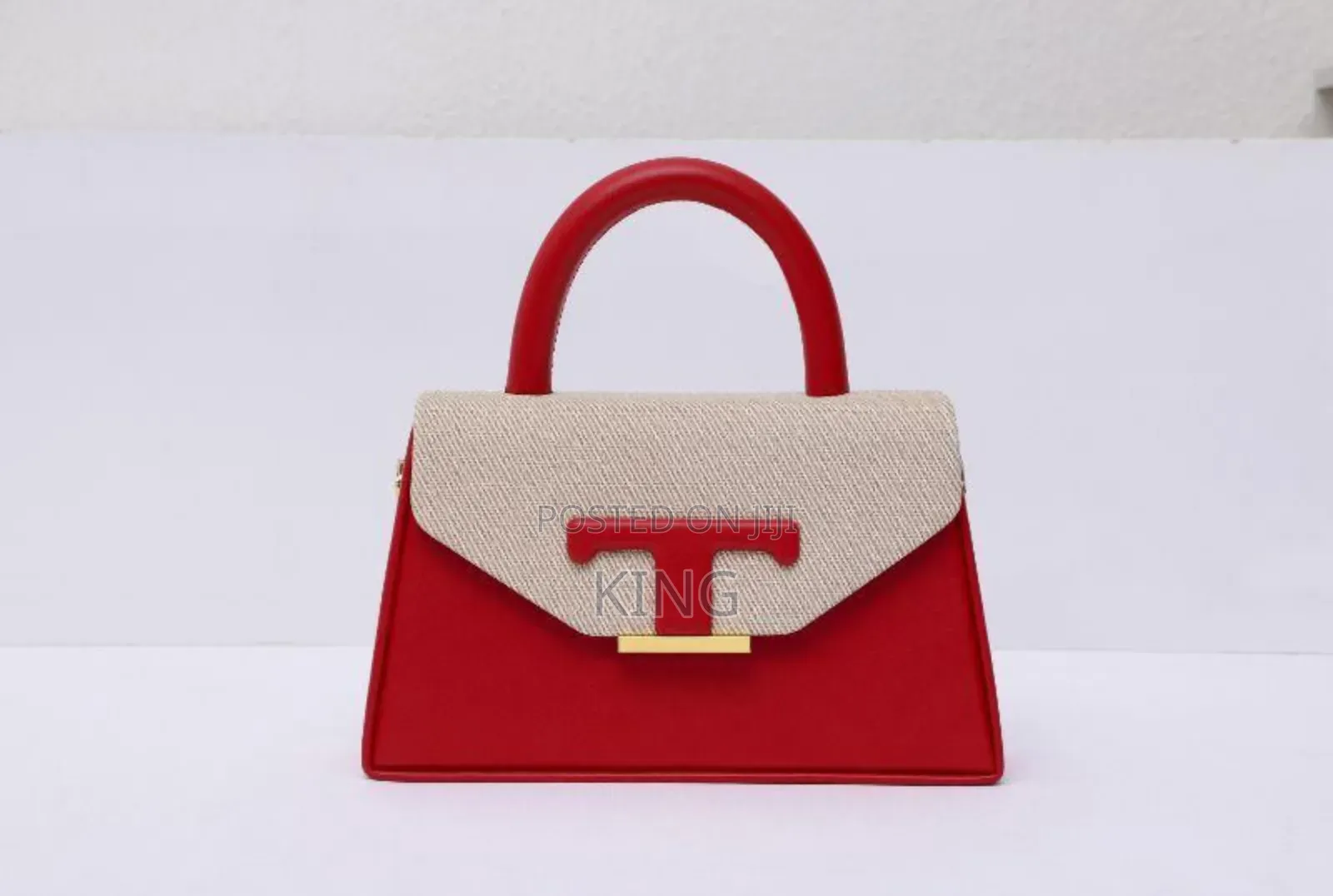 Lux Ladies Handbag. Red
