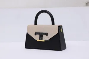 High End Ladies Handbag.Cream-black