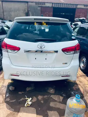 Toyota Wish 2010 White