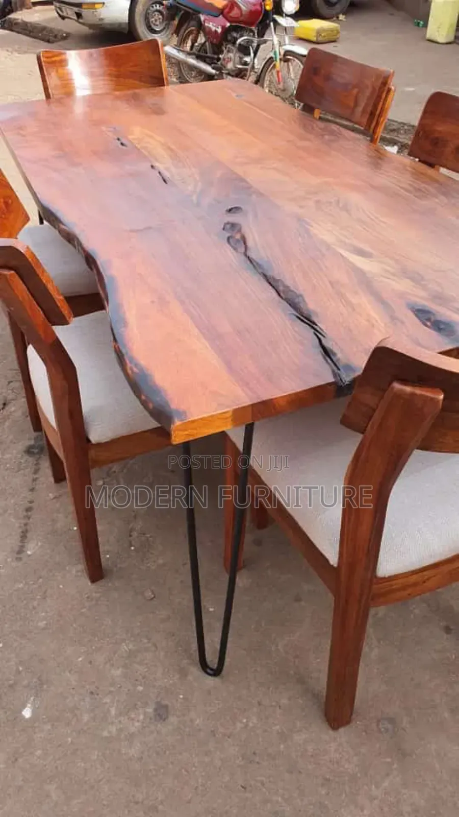 Bar Natural Wooden Drinking Table