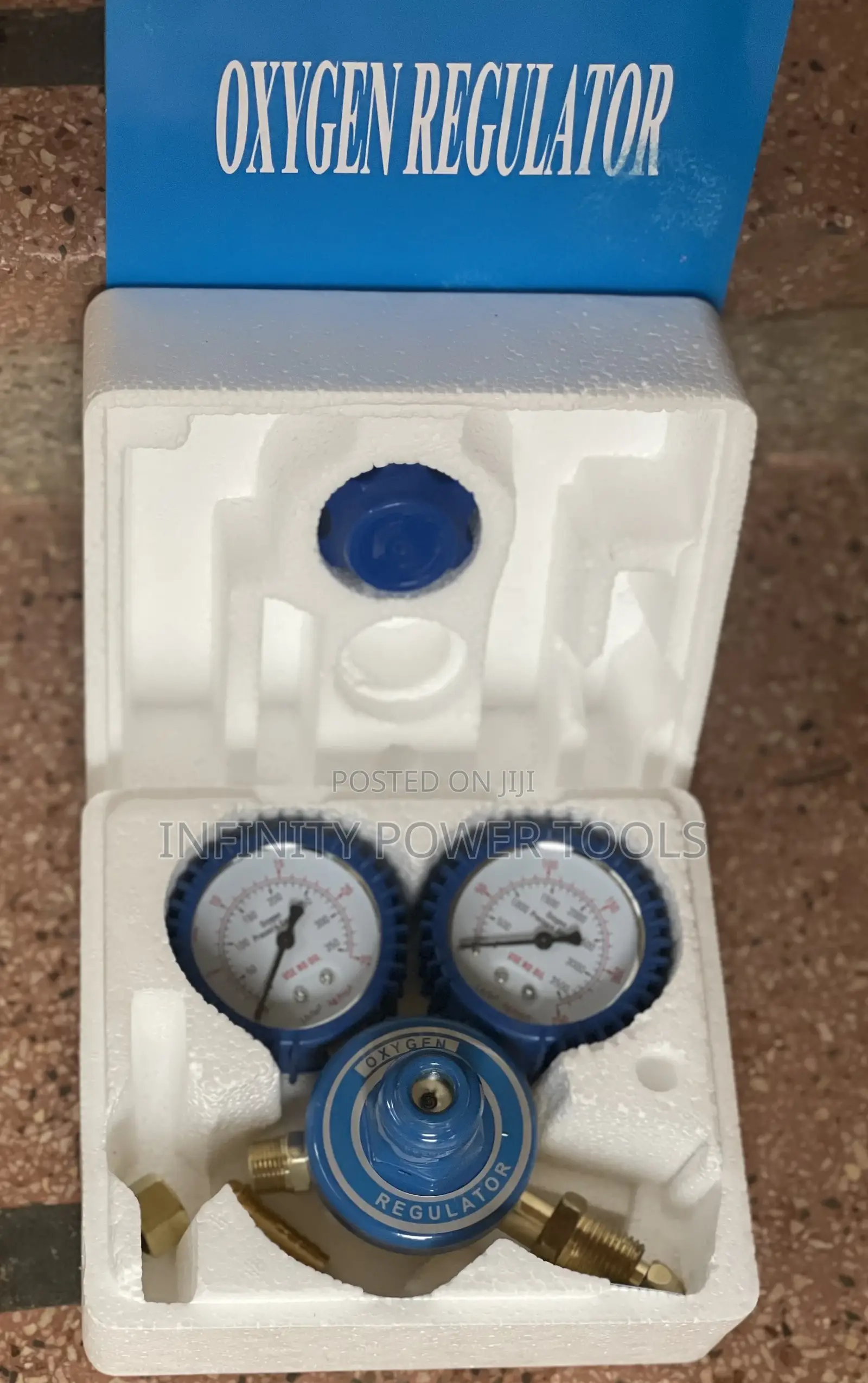 Oxygen Regulator
