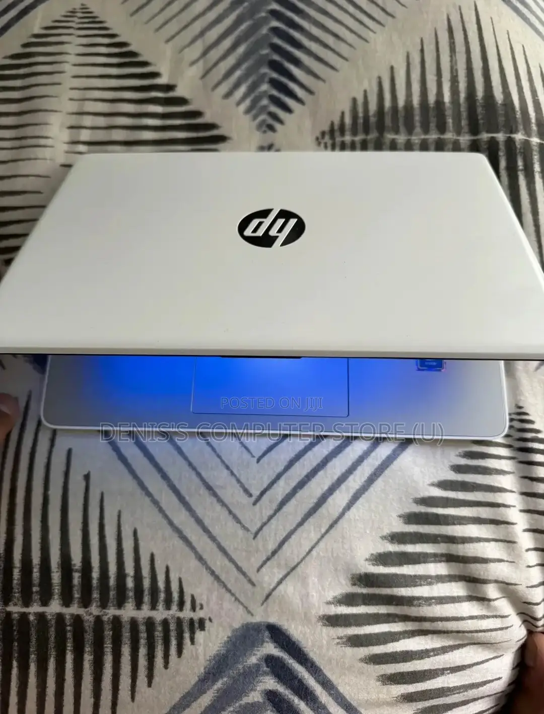 Laptop HP Stream 11-ah110hr 4GB Intel Pentium SSD 128GB
