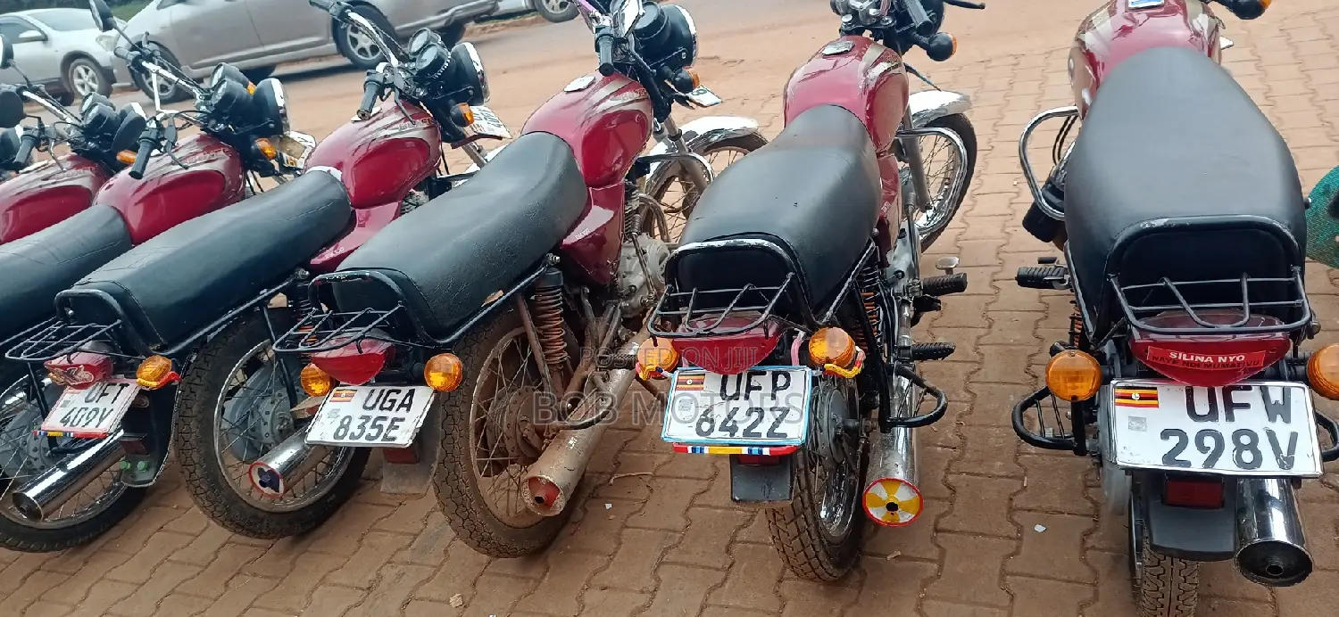 Bajaj Boxer 2021 Red