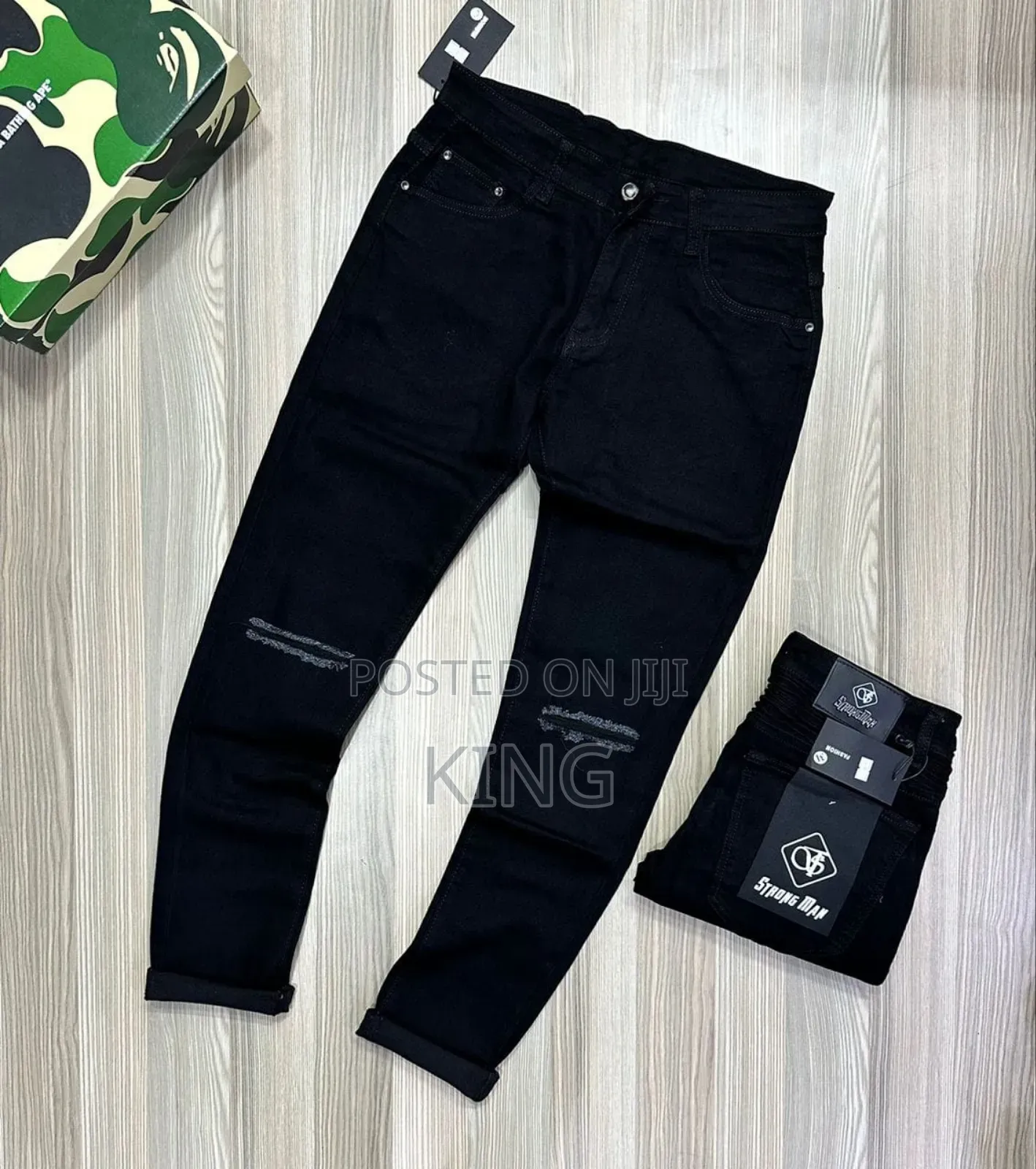 Studd Black Knee Cut Jeans