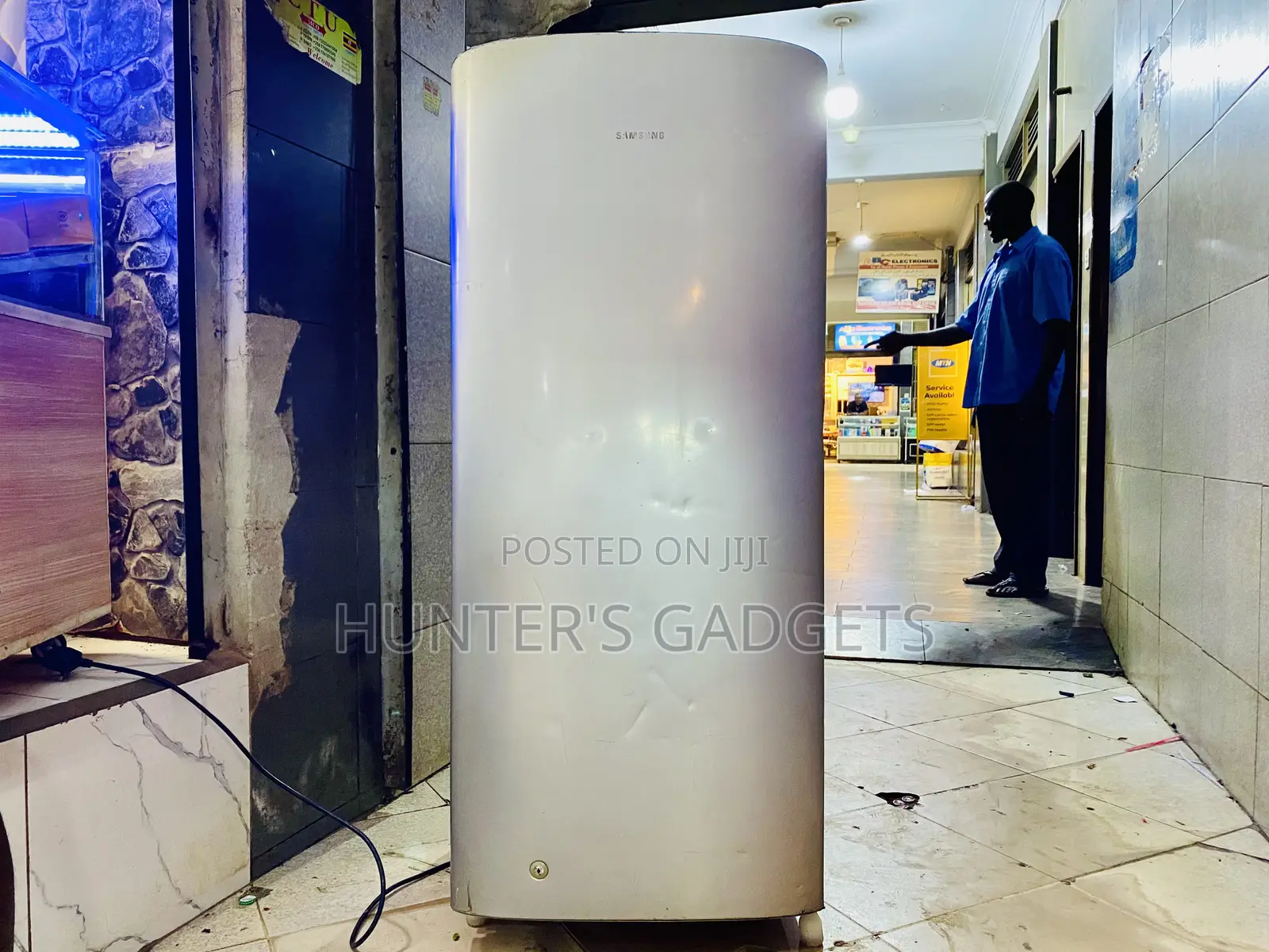 Samsung Fridge Still in Good Working Condition