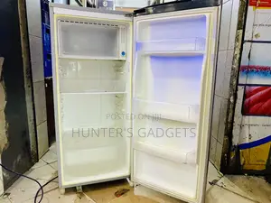 Samsung Fridge Still in Good Working Condition