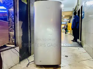 Samsung Fridge Still in Good Working Condition