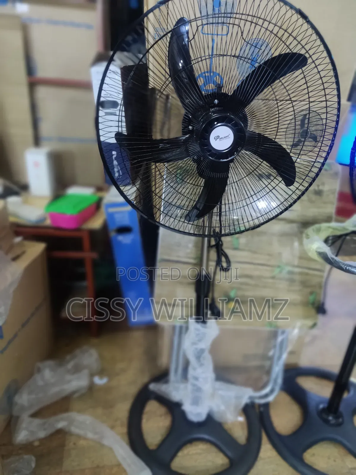DP Light 16" Oscillating Adjustable Stand Fan/16" Stand Fan