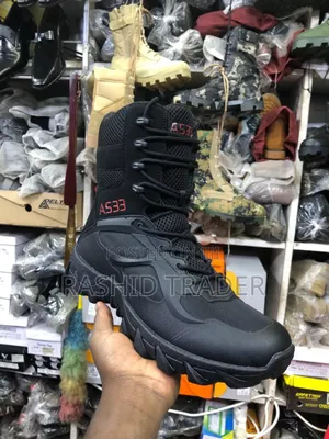 Strong Outdoor Shoes Black