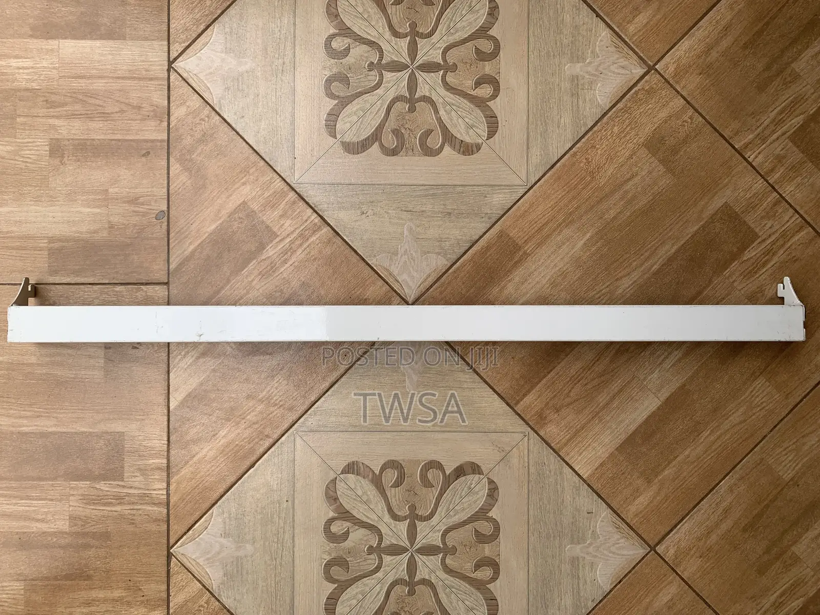 Beam Extensions for Supermarket Shelves