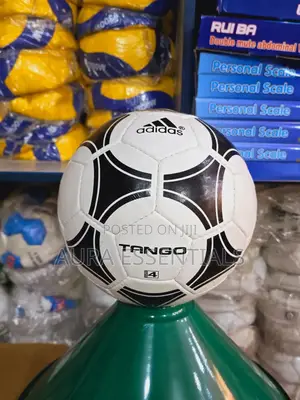 Adidas Tango Football