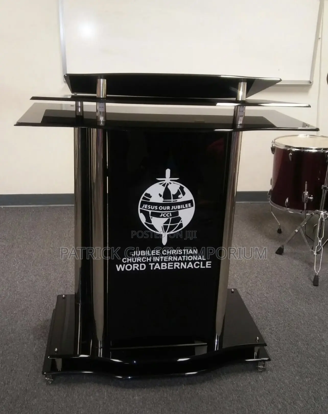 Black Glass Pulpit