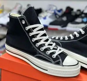 All Star Chuck Taylor Boots. Black and White