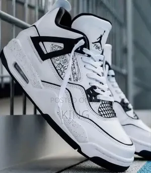 Jordan 4 Retro SE DIY