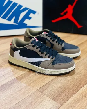 Nike Air Jordan 1 Retro Low Phantom X Cactus Jack