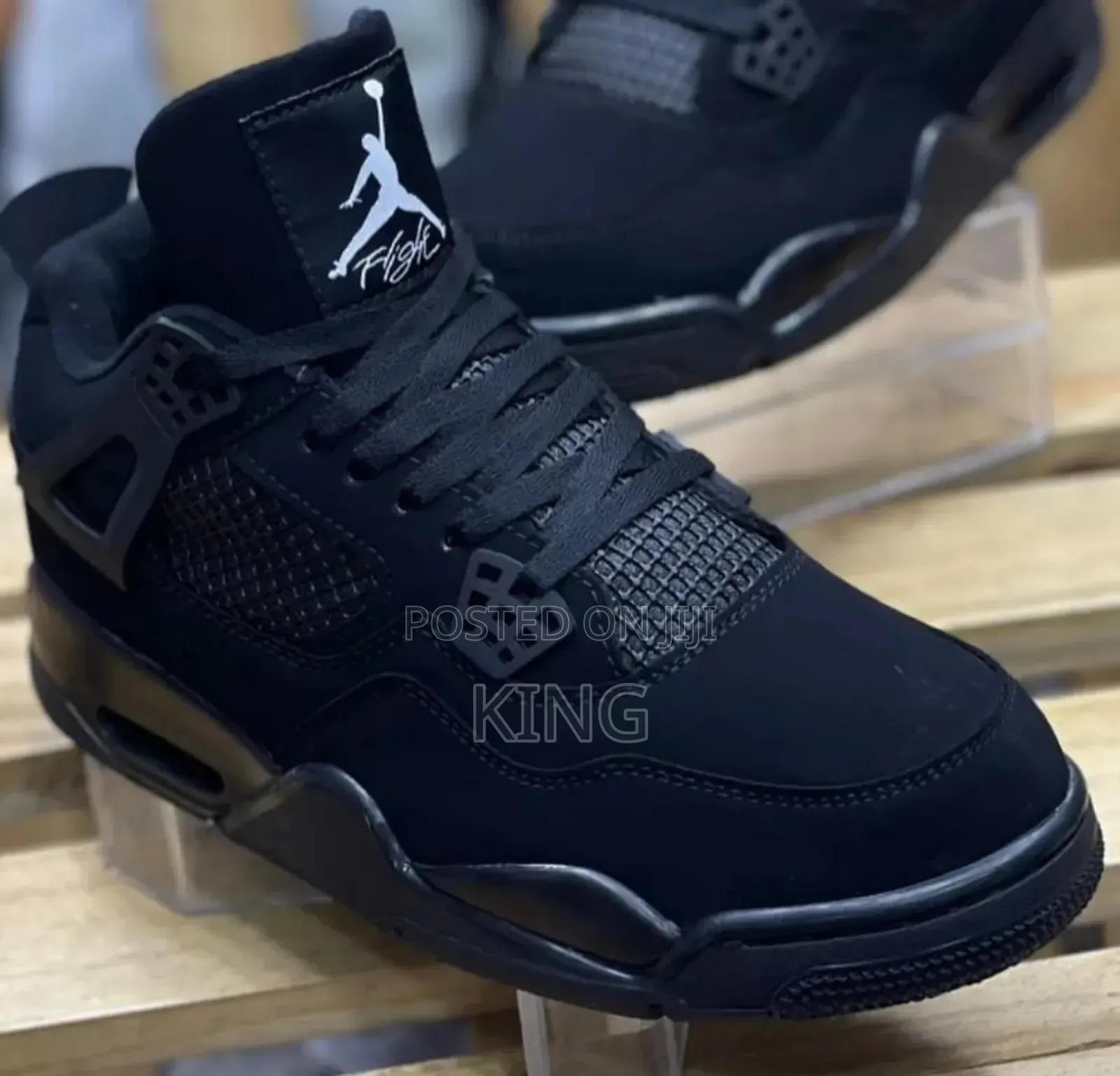 Airjordan 4 Triple Black