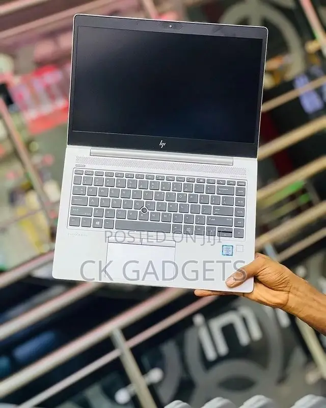 New Laptop HP EliteBook 840 G5 8GB Intel Core I5 SSD 256GB