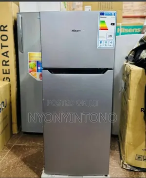 Hisense 160litres Double Door Fridge.