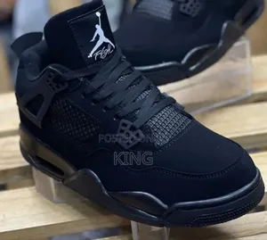 Airjordan 4 Triple Black
