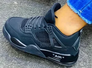 Womens Sneakers. Airjordan 4 Black