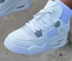 Womens Sneakers. Airjordan 4 Retro White