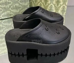 Black Platform Casual Style Sandals