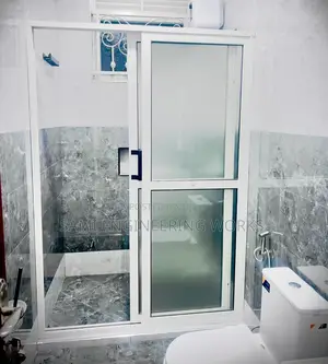 Aluminum Slidding Shower Divider Nakwero