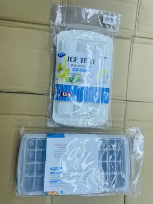 15-44 Hole Ice Cube Trays