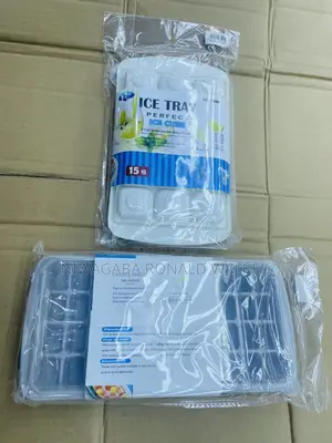 15-44 Hole Ice Cube Trays