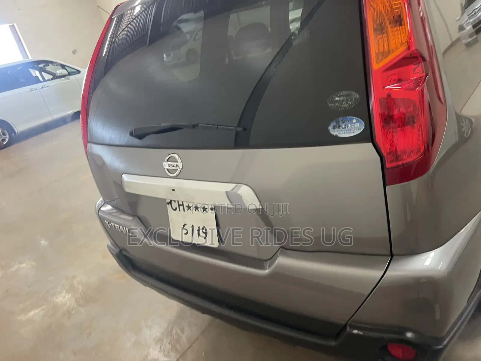 Nissan X-Trail 2011 Silver