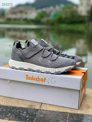 Timberland Sneakers. Grey Winsor Trail Mid