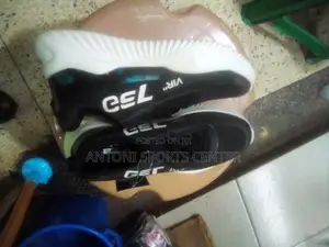 Running Shoe Original One