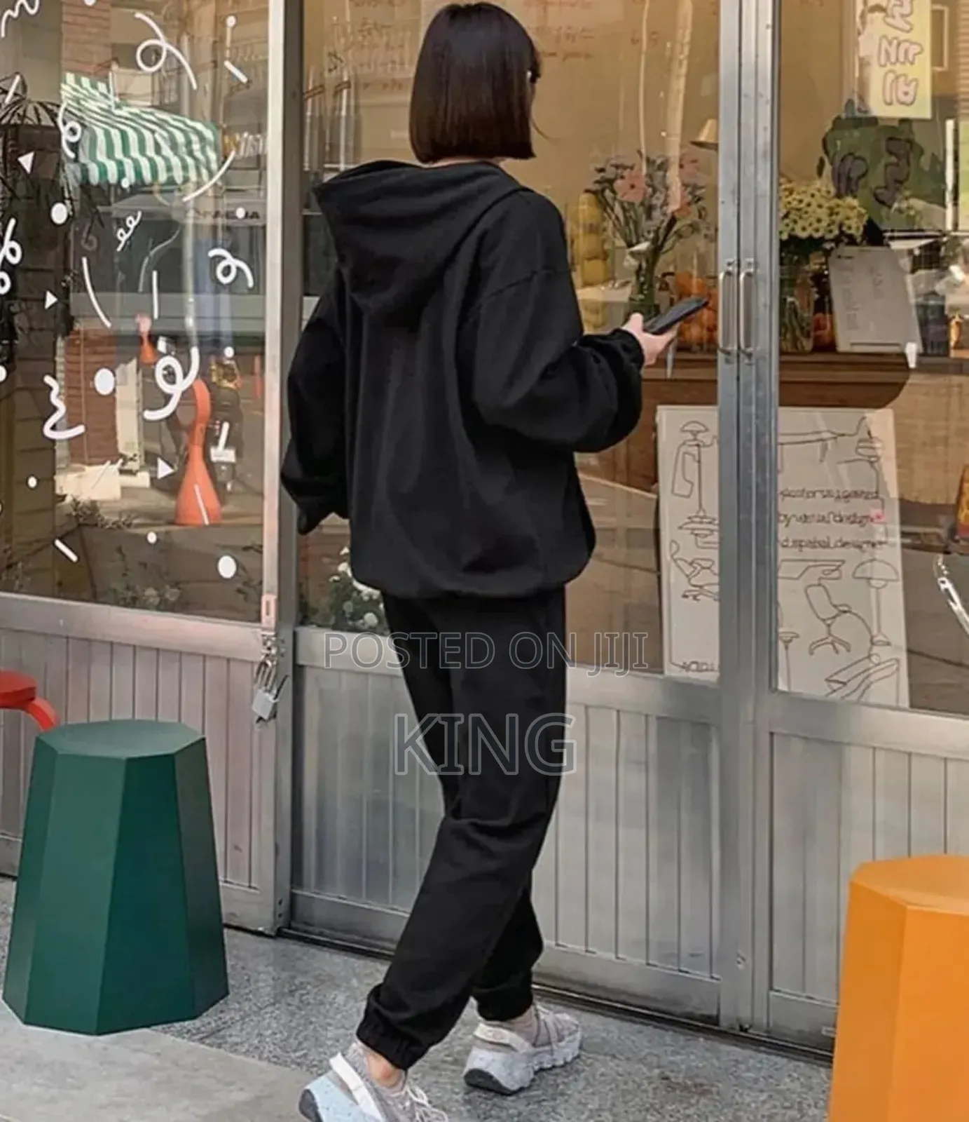 Mellow Black Hoodie Jumper