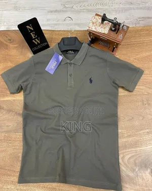 Grey Polo Ralph Lauren T-Shirt. New