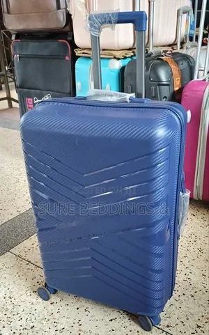 Medium Rubber Travel Box