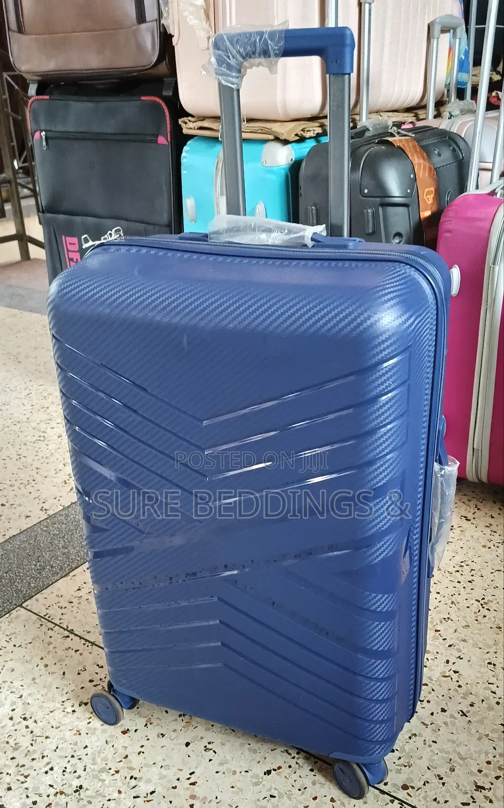 Medium Rubber Travel Box