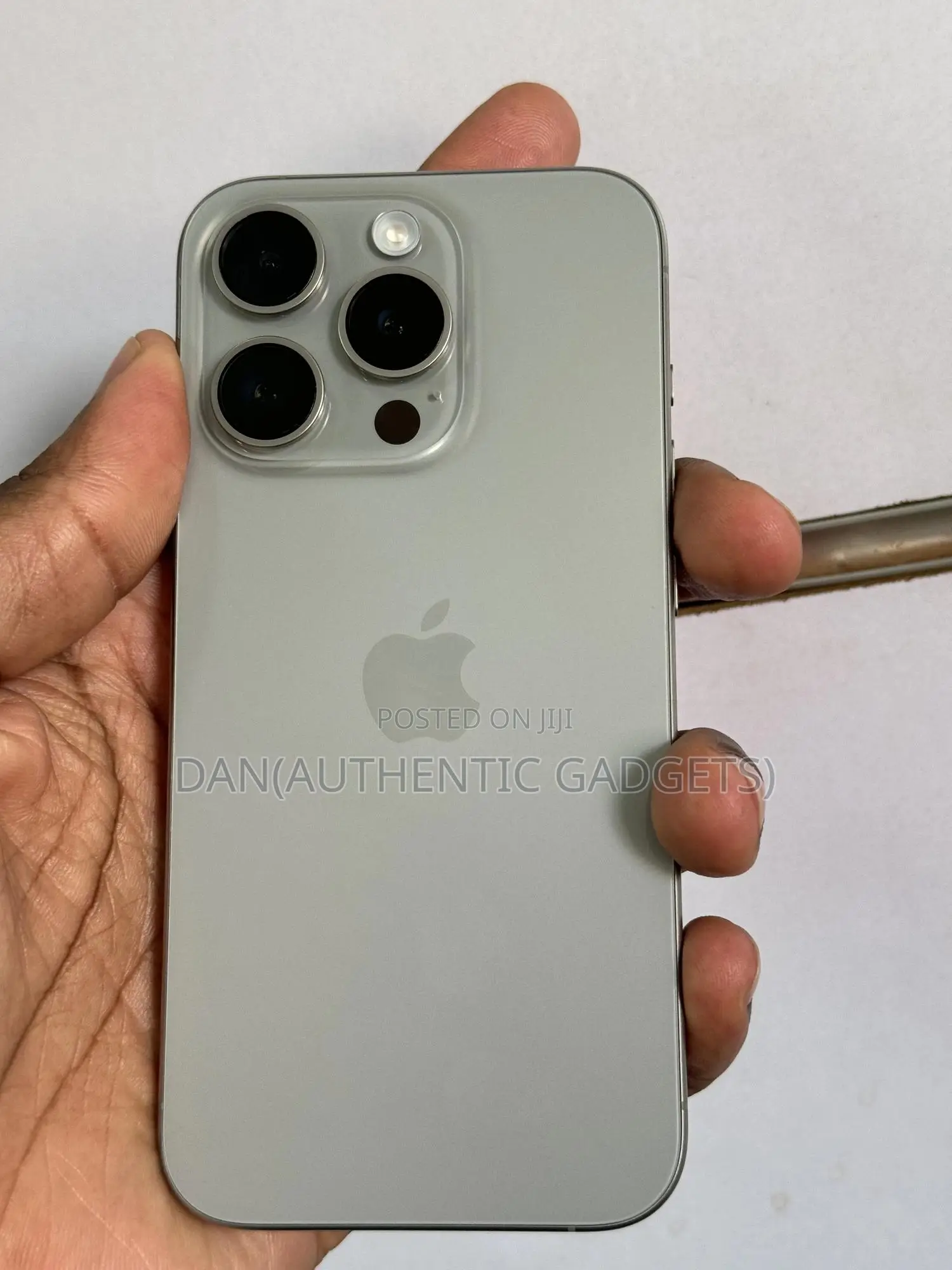 Apple iPhone 15 Pro 128 GB Silver