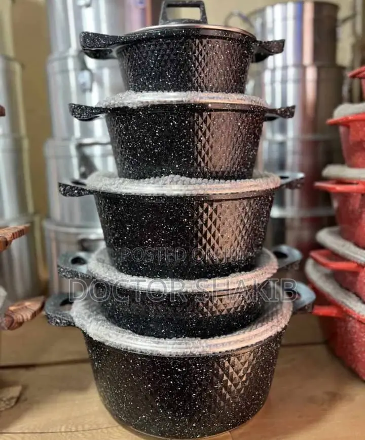 Non-Sticky Dessini Die Cast 5pc Pots