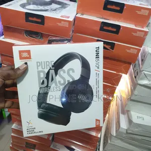 Pure Bass Wireless Headphones