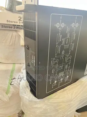 Crest Audios 12 Power Amp