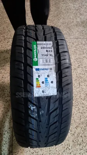285/45r22 Blade Tyres