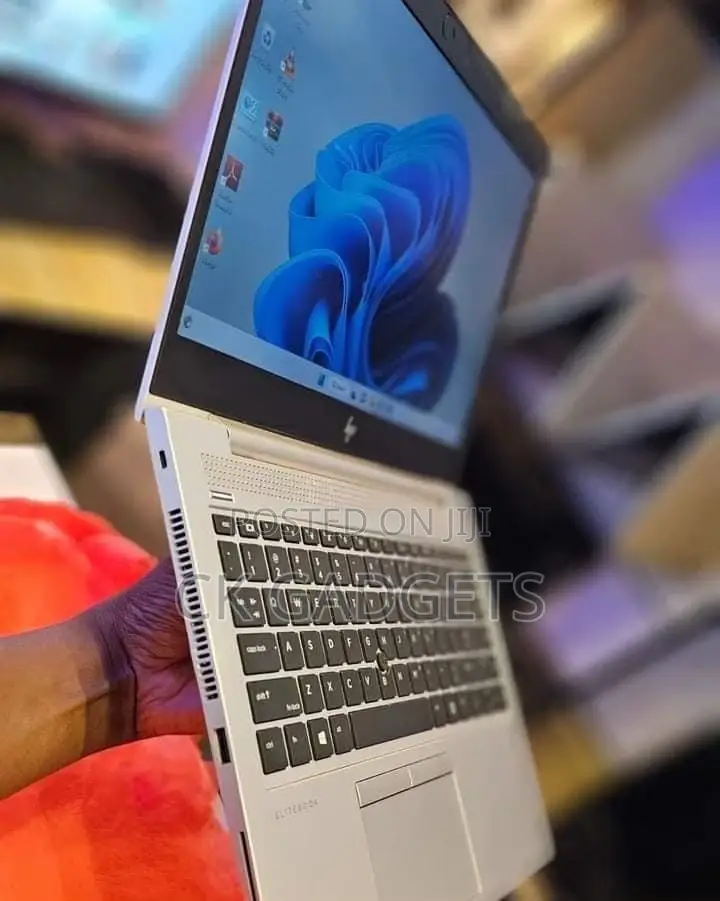 Laptop HP EliteBook 840 G5 8GB Intel Core I5 SSD 256GB
