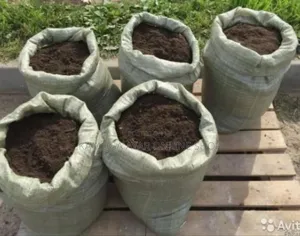 Pure Compost Organic Black Soil /Black Earth