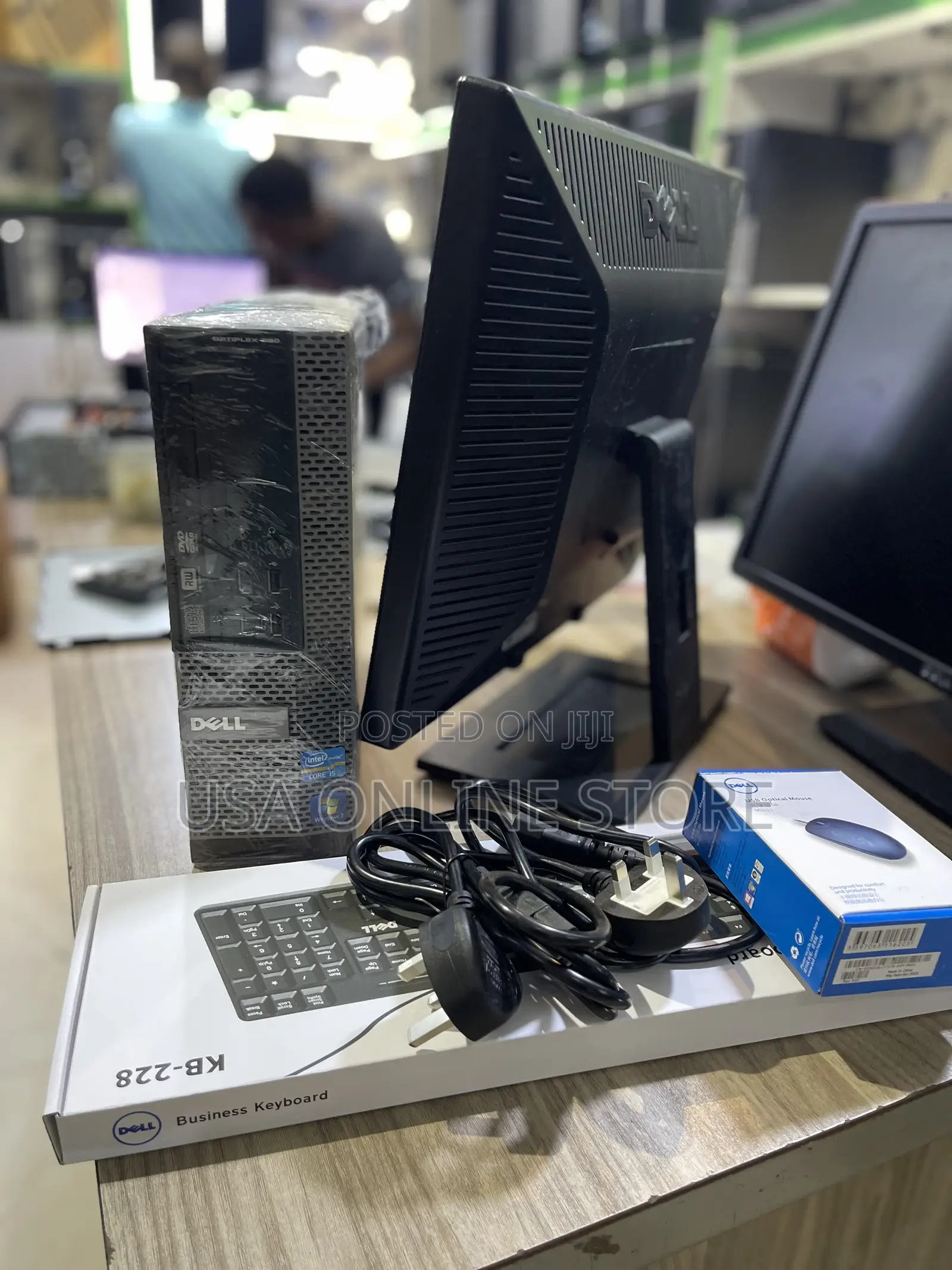 Desktop Computer Dell OptiPlex 790 8GB Intel Core I3 HDD 500GB
