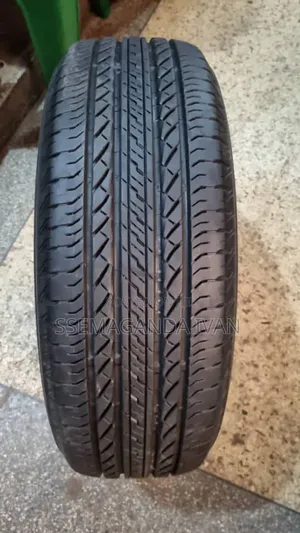 215/65r16 Foreign Bridgesone Made in Japan