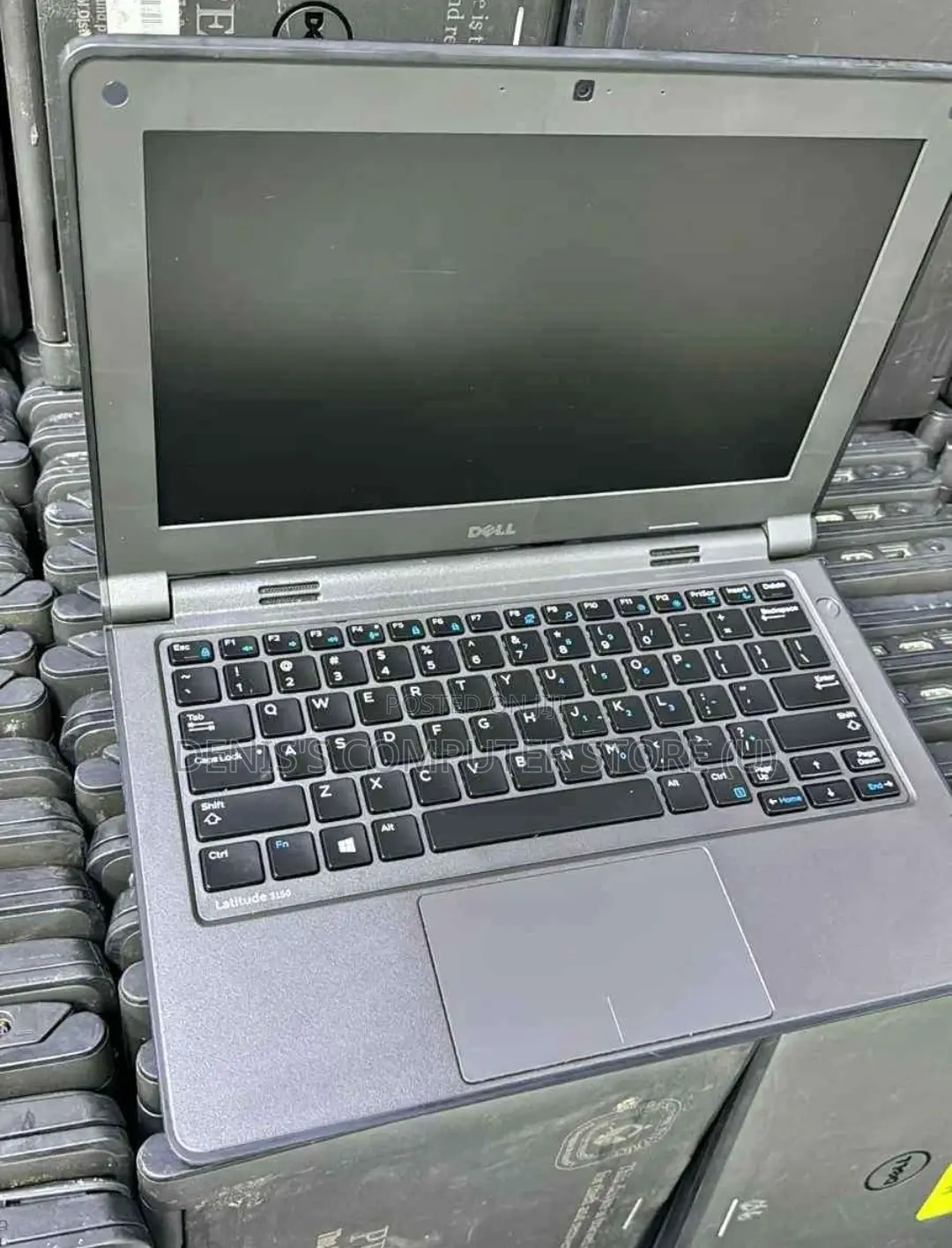 Laptop Dell Latitude 11 3160 4GB Intel SSD 500GB
