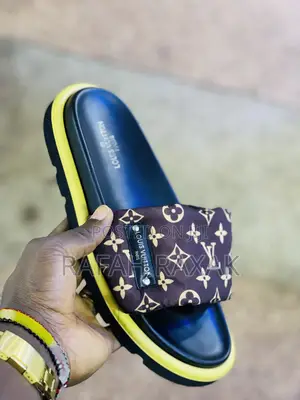 Original Brown Louis Vuitton Pillow Slide Push in Sandals