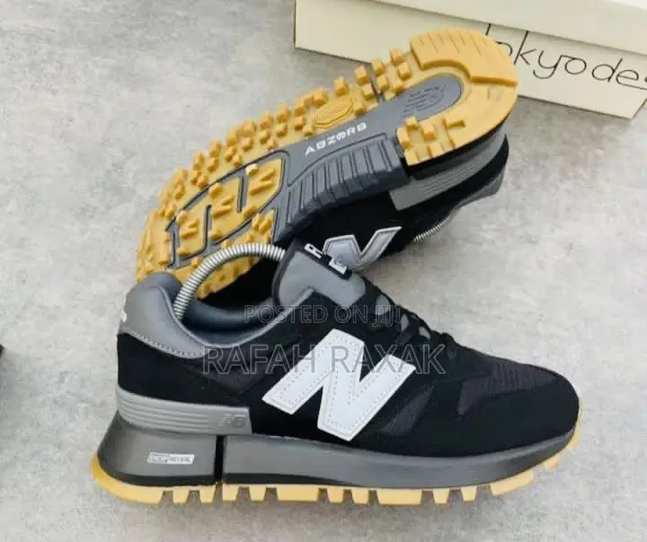Original New Balance RC 1300 Sneaker